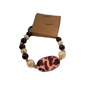 Womens Beaded Giraffe Bracelet Brown White